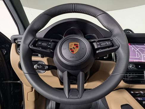 New 2026 Porsche Macan AWD/4WD image 36