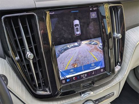 Certified 2023 Volvo XC60 B5 Plus image 12