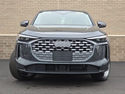 Certified 2025 Audi Q5 Premium Plus w/ Premium Plus AWD/4WD image 29