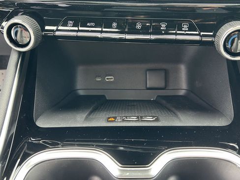 New 2026 Chevrolet Traverse Z71 w/ Enhanced Driving Package image 14