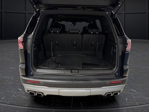 Used 2024 GMC Acadia Elevation w/ Trailering Package image 15