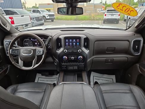 Used 2023 GMC Sierra 2500 Denali AWD/4WD image 3