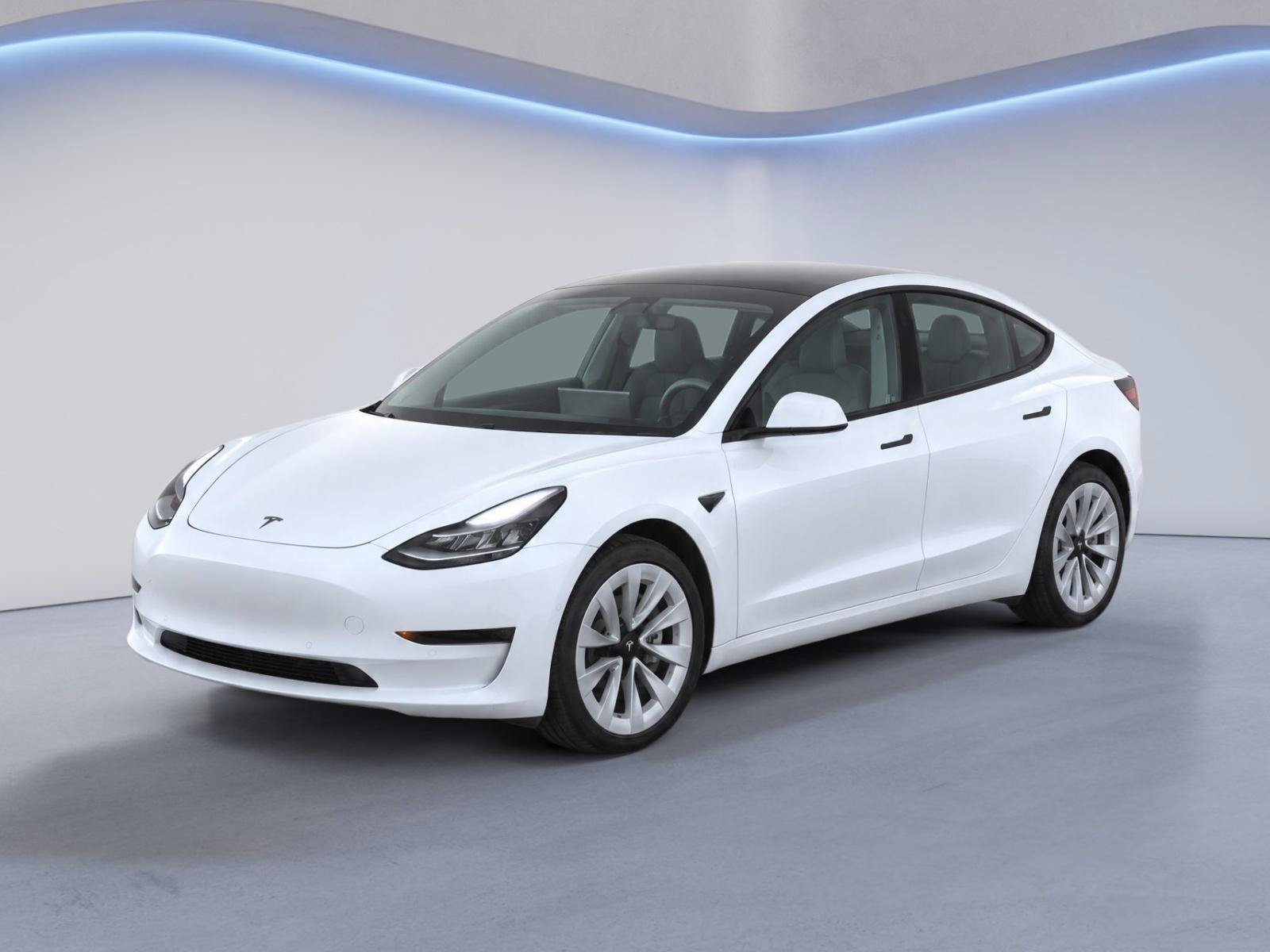 Used 2021 Tesla Model 3 Standard Range Plus RWD image 1