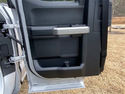 Certified 2019 Ford F150 Lariat w/ Equipment Group 502A Luxury image 12