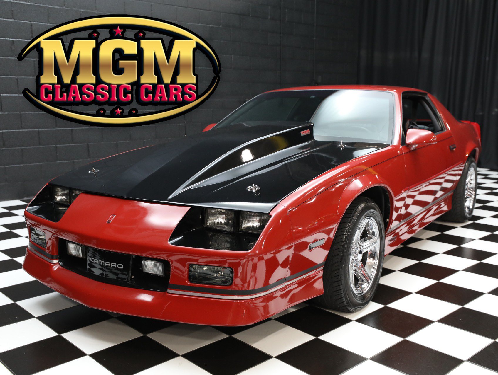 Used 1989 Chevrolet Camaro IROC-Z RWD image 1
