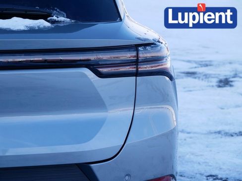 New 2026 Chevrolet Equinox EV LT image 6