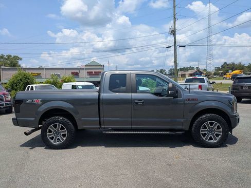 Used 2018 Ford F150 XL w/ Equipment Group 101A Mid AWD/4WD image 3