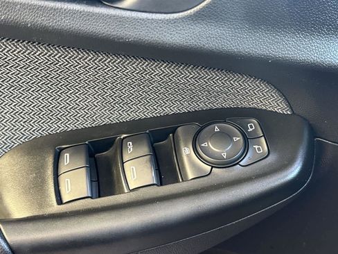 Used 2021 Chevrolet TrailBlazer LT w/ Convenience Package image 22