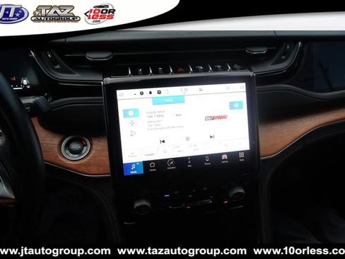 Used 2022 Jeep Grand Cherokee L Summit w/ Advanced Protech Group IV AWD/4WD image 26