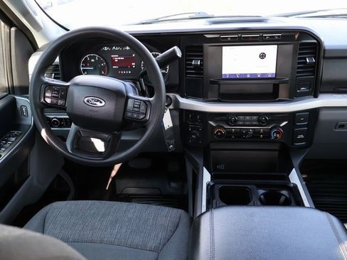 Used 2024 Ford F350 XLT w/ FX4 Off-Road Package image 12