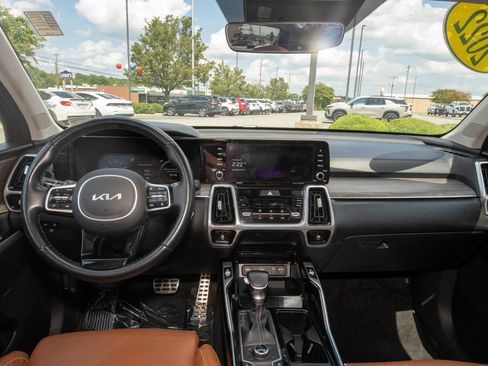 Used 2022 Kia Sorento SX Prestige w/ Rust Color Package AWD/4WD image 22