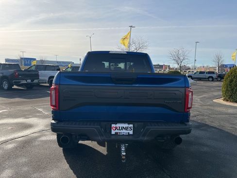 Used 2017 Ford F150 Raptor image 4