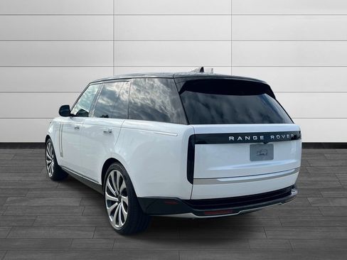 Certified 2026 Land Rover Range Rover Autobiography AWD/4WD image 3