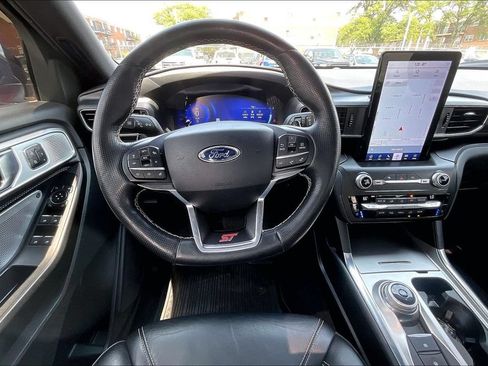 Used 2020 Ford Explorer ST w/ ST Street Pack AWD/4WD image 4