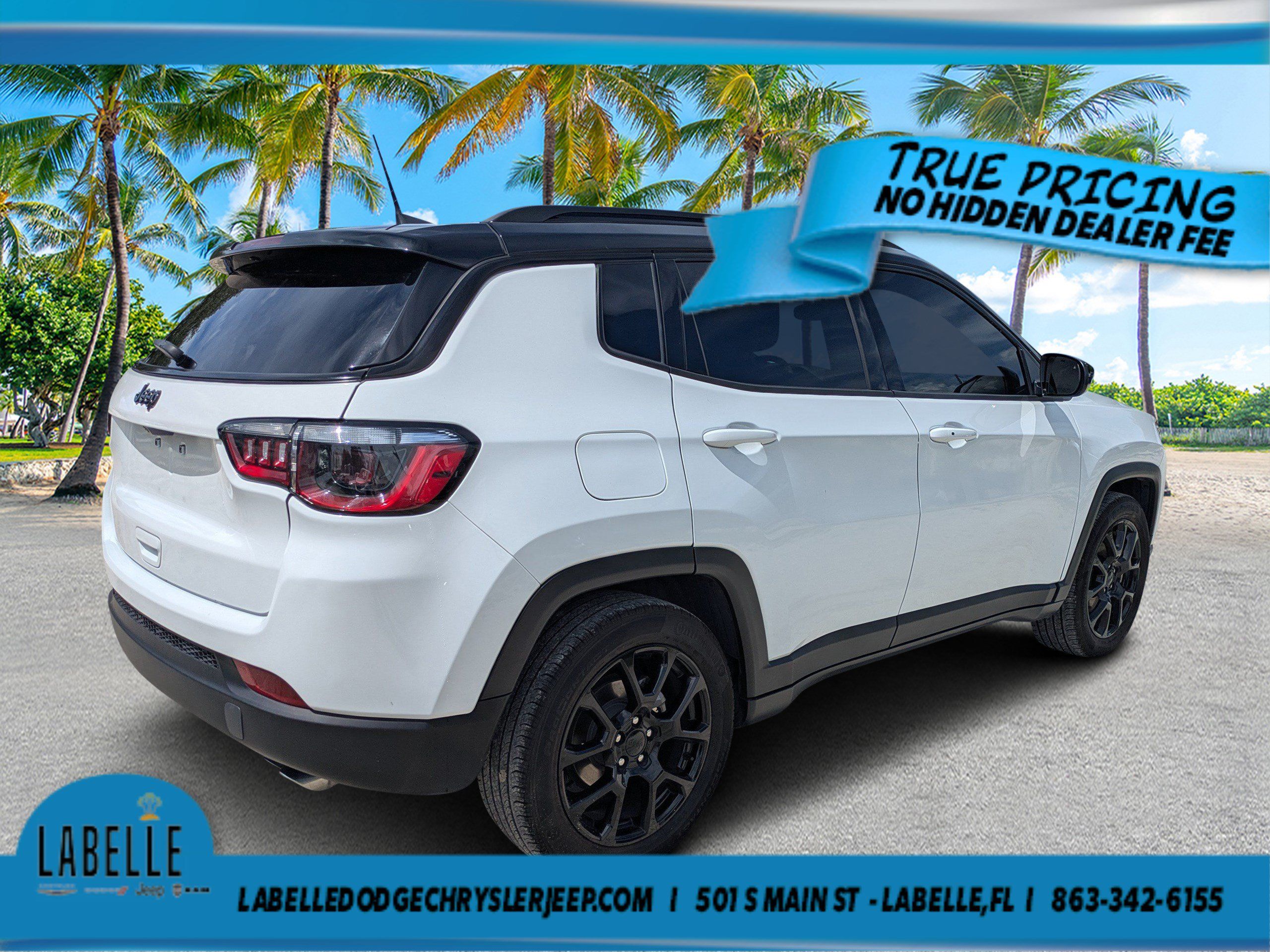 Used 2022 Jeep Compass Latitude FWD image 3