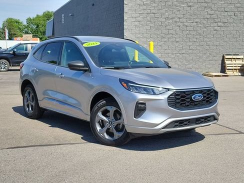 Certified 2024 Ford Escape ST-Line w/ Tech Pack #1 AWD/4WD image 32