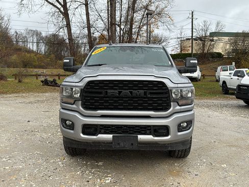 Used 2024 RAM 2500 Big Horn w/ Night Edition image 8