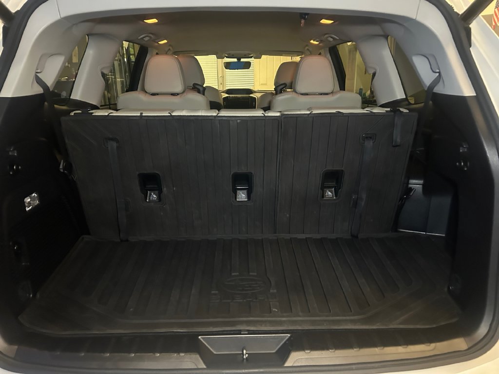 Used 2020 Subaru Ascent Limited AWD/4WD image 19