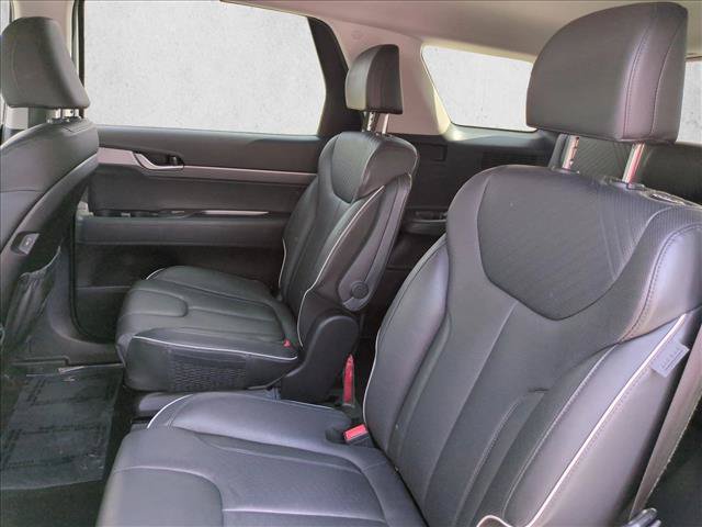 Used 2024 Hyundai Palisade SEL FWD image 18