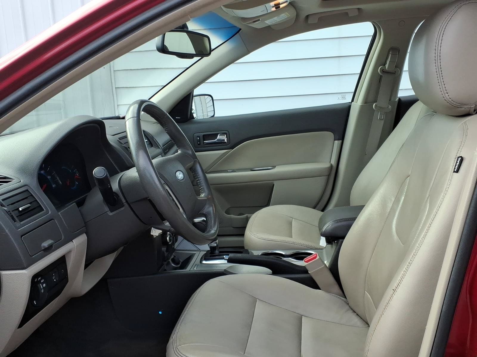 Used 2012 Ford Fusion SEL FWD image 7