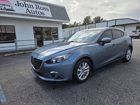 Used 2016 MAZDA MAZDA3 i Touring FWD image 2