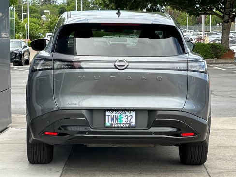 Used 2025 Nissan Murano SV AWD/4WD image 4