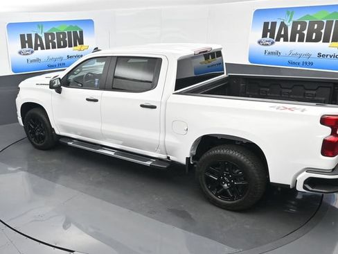 New 2026 Chevrolet Silverado 1500 Custom w/ LPO, Dark Essentials Package AWD/4WD image 20