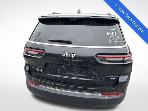 Used 2023 Jeep Grand Cherokee L Limited w/ Luxury Tech Group II image 6