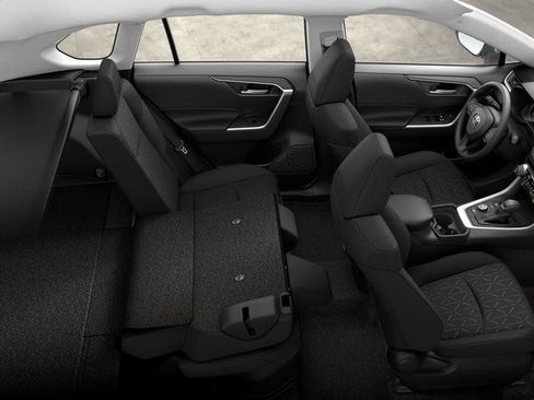 New 2025 Toyota RAV4 XLE image 22