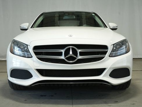 Used 2016 Mercedes-Benz C 300 4MATIC Sedan image 9