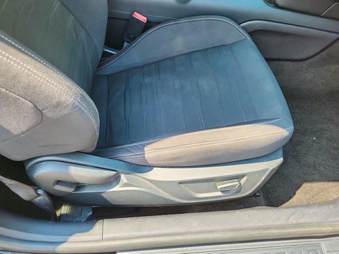 Used 2015 Ford Mustang GT RWD image 18