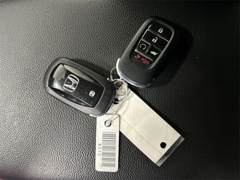 Used 2023 Honda CR-V Sport Touring image 39