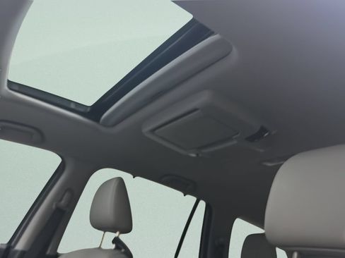 Used 2019 Honda Pilot Touring image 14
