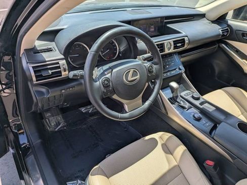 Used 2014 Lexus IS 250 RWD image 12