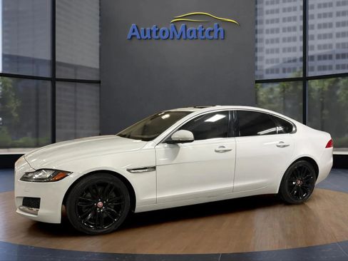 Used 2016 Jaguar XF Prestige image 5