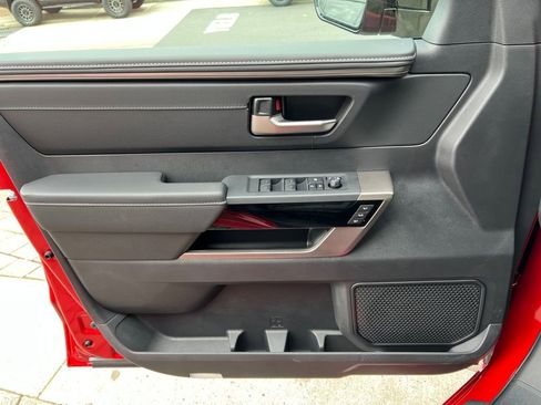New 2026 Toyota Tundra Limited AWD/4WD image 12