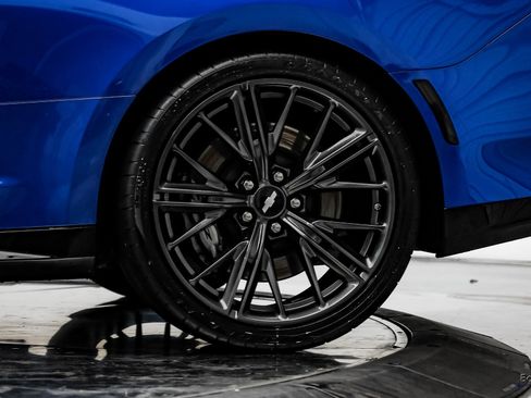 Used 2018 Chevrolet Camaro ZL1 image 85