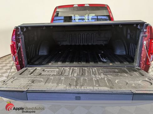 Used 2016 Ford F150 Platinum w/ Equipment Group 701A Luxury AWD/4WD image 7