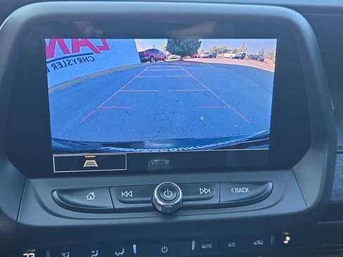 Used 2022 Chevrolet Camaro LT w/ Technology Package RWD image 28