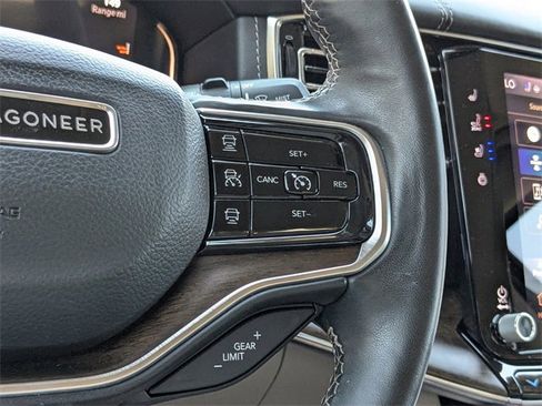 Used 2022 Jeep Grand Wagoneer Series I w/ Flexible Seating Group image 32