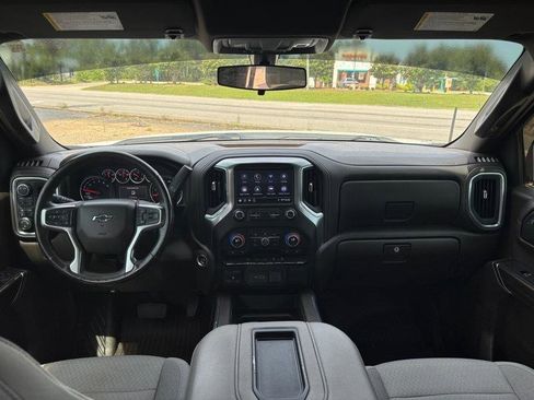Used 2021 Chevrolet Silverado 1500 RST AWD/4WD image 9