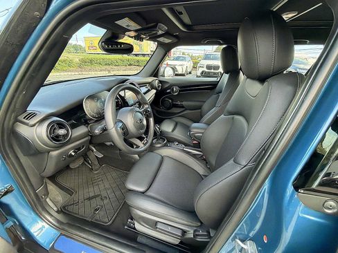 Used 2023 MINI Cooper S FWD image 10