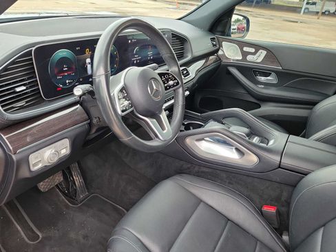 Used 2022 Mercedes-Benz GLS 450 4MATIC image 10
