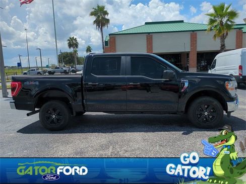 Used 2022 Ford F150 XLT w/ Trailer Tow Package image 4