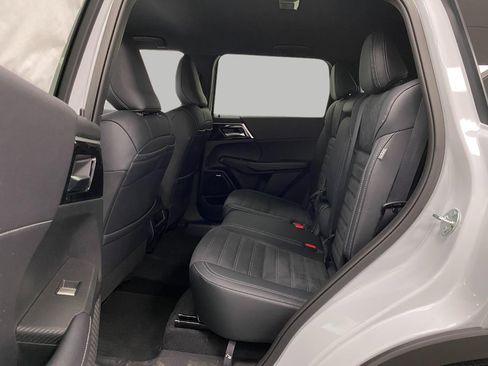 New 2026 Mitsubishi Outlander LE AWD/4WD image 60