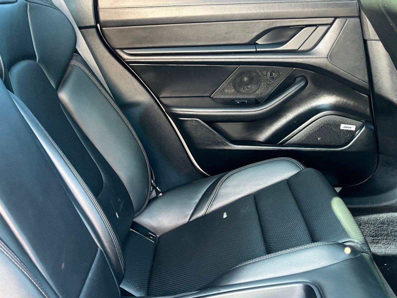 Used 2020 Porsche Taycan AWD/4WD image 11