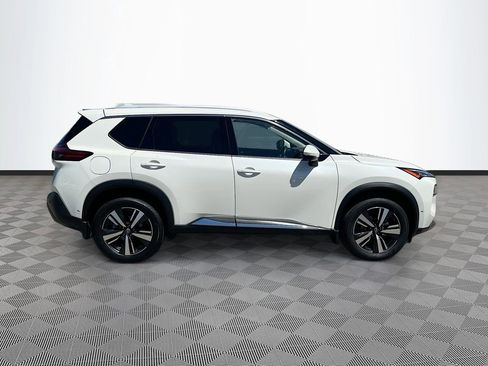 Used 2023 Nissan Rogue SL w/ SL Premium Package FWD image 8