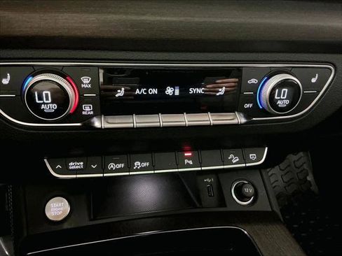 Certified 2023 Audi Q5 2.0T Premium Plus w/ Premium Plus Package AWD/4WD image 30