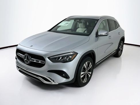 New 2026 Mercedes-Benz GLA 250 image 3
