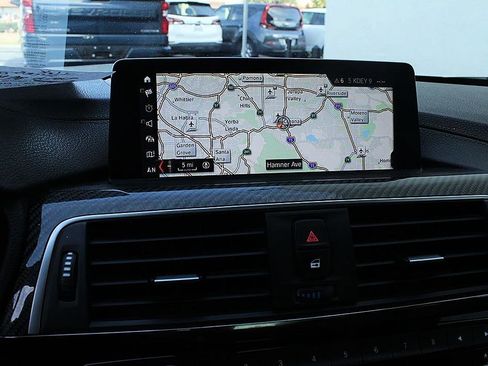 Used 2019 BMW M4 Coupe w/ Competition Package image 15